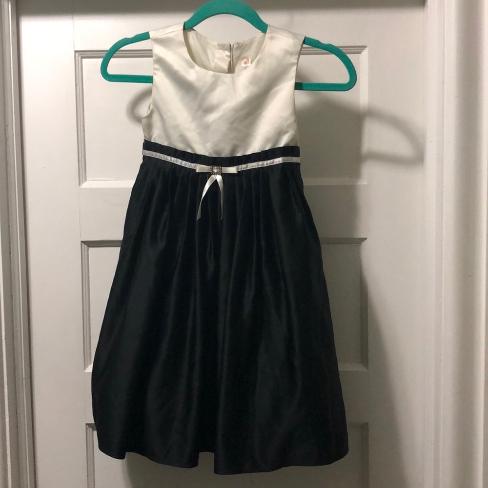 Little girls formal dress